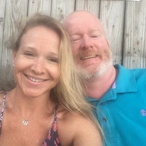 Meet your Posher, Laurie